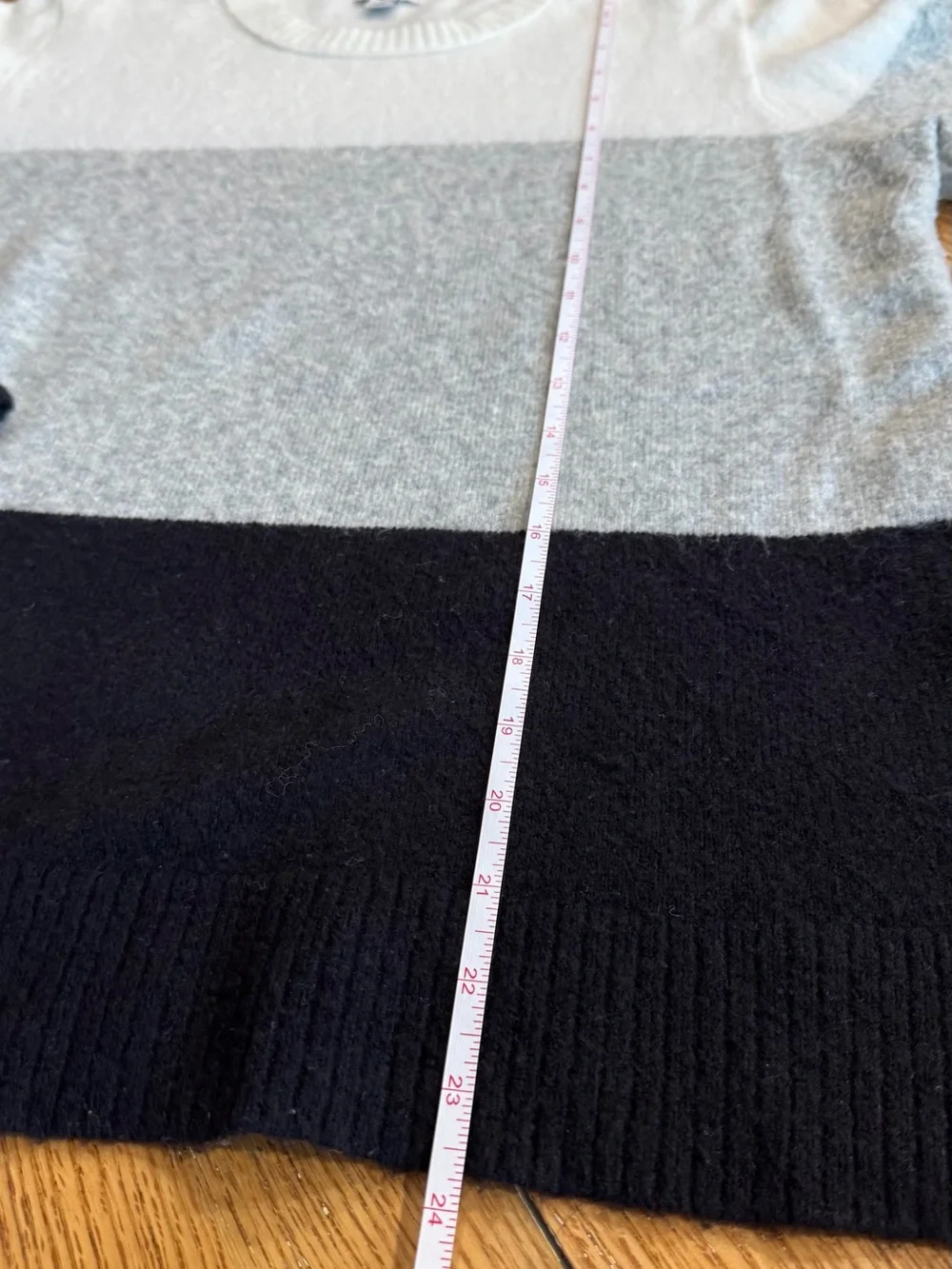 J. Crew Men’s Colorblock Crewneck Sweater in White, Gray and Black